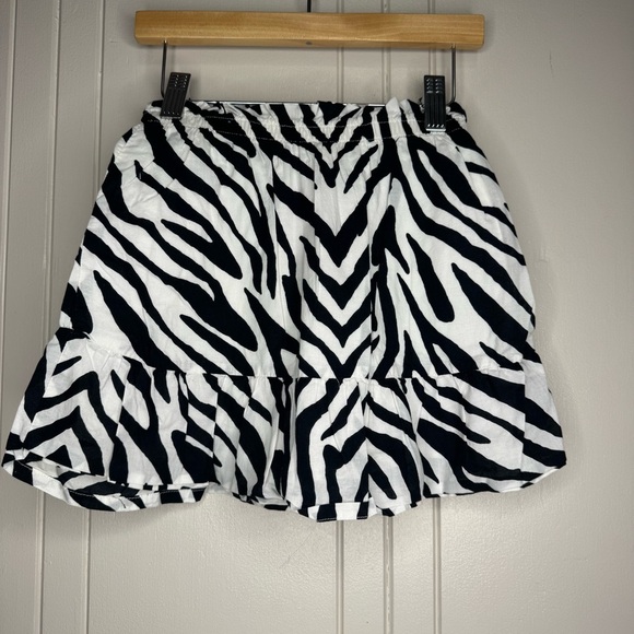Gymboree Gymboree Wild For Zebra Black & White Cotton Skirt - Picture 1 of 5